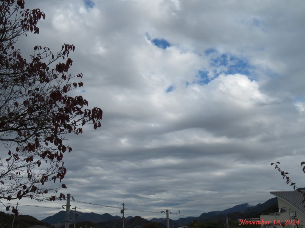 画像1（今朝の空）